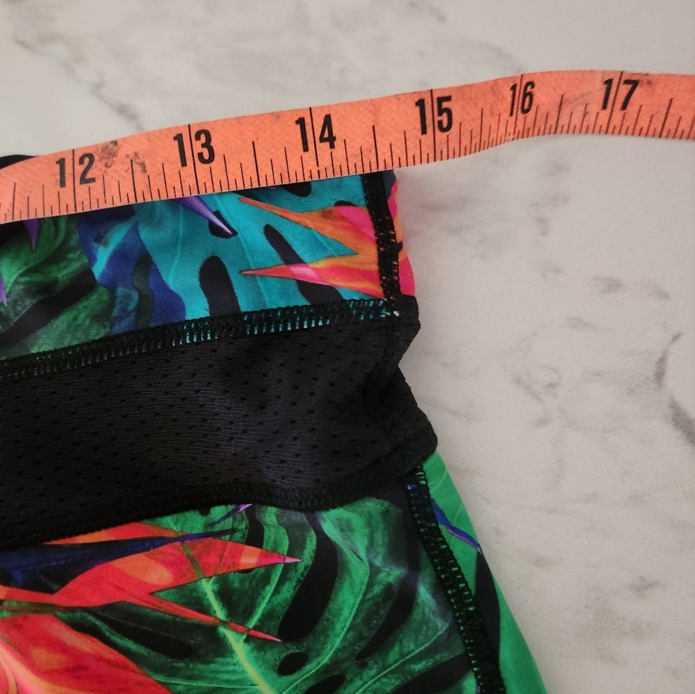 With Love from Paradise Tropical Floral Large Shorts - Picture 8 of 10
